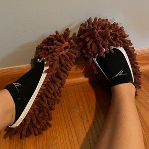 Funny duster slippers for hardwood - one size - pack of 2